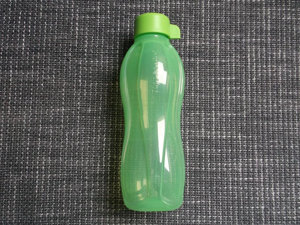 TRINKFLASCHE EcoEasy TUPPERWARE 500 ml mit Drehverschluss NEU in Koblenz