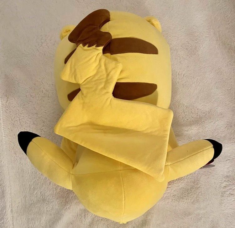 Schlafender Pikachu ca. 50cm Stofftier Kuscheltier Geschenk Plush in Düren