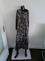 Neu Kleid Größe XL Düsseldorf - Benrath Vorschau