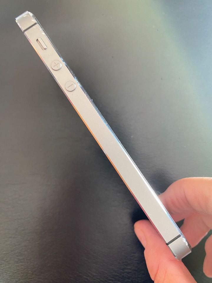 iPhone 5s 32 Gb - ohne Ladekabel in Mörsbach