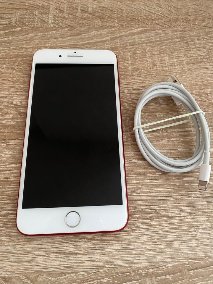 iPhone 7 Plus in Rot mit 128 GB in Dessau-Roßlau