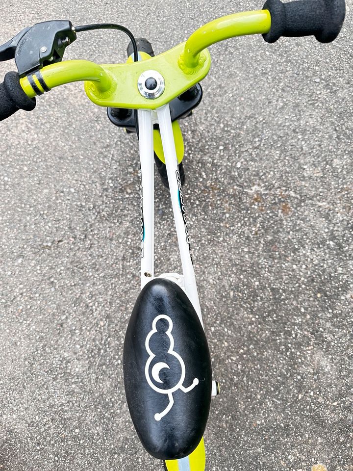 Kinder Fahrrad/roller in Berlin