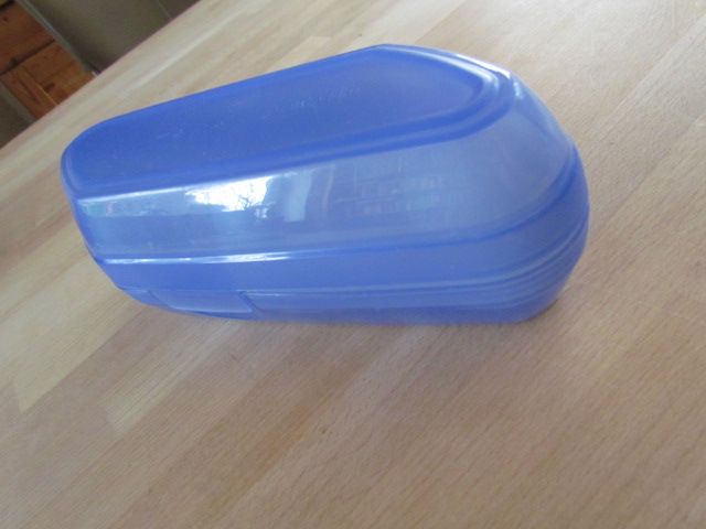 Tupperware Tupper Eier Behälter Box Brotdose blau Kolumbus in Baunatal