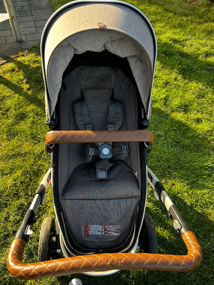 Kinderwagen Joolz Geo 2 in gutem Zustand in Flammersfeld