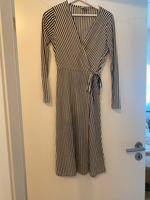 Gestreiftes Kleid Leipzig - Plagwitz Vorschau