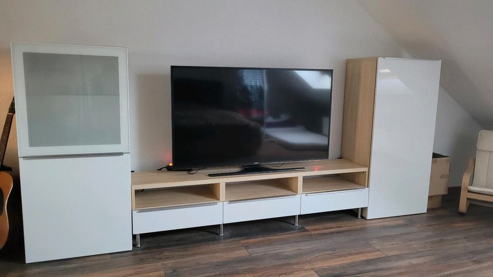 Besta Ikea Wohnzimmergarnitur TV-BOARD Kommode Schrank Vitrine in Köln