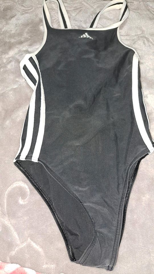 Adidas Infinitex Mädchen Badeanzug  Schwimmen in Hamburg