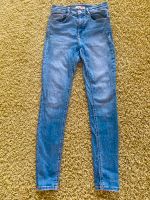 Strech-Jeans – mittelblau, Zustand: sehr gut, PULL&BEAR Gr. 36 Dresden - Strehlen Vorschau