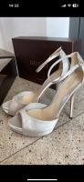 Gucci Schuhe Pumps High Heels Gr 37,5 grau Sommer original Niedersachsen - Ganderkesee Vorschau