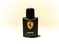 Miniatur Ferrari Black Mini Flaconsss Sammlerstücke Mini Flasche Bayern - Neutraubling Vorschau
