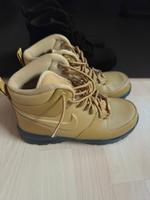 Nike Schuhe 38 Niedersachsen - Burgdorf Vorschau
