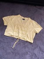 Asos cropped Tshirt gelb M Nordrhein-Westfalen - Wülfrath Vorschau