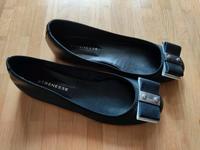 STRENESSE DAMENBALLERINA GRÖẞE 36 SCHWARZ Bayern - Freising Vorschau