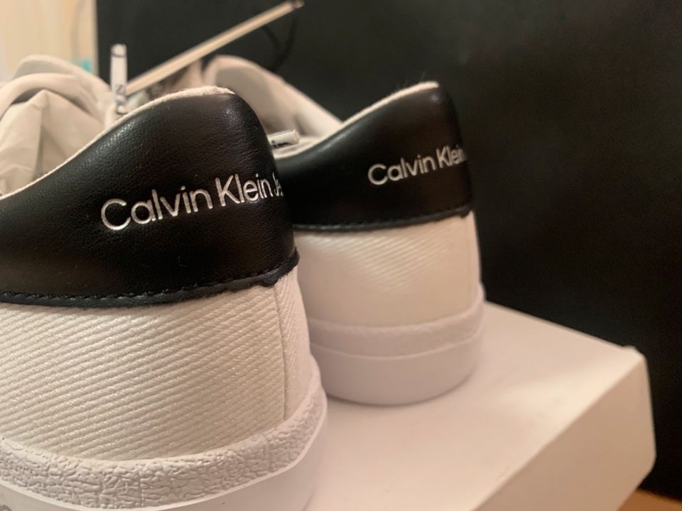 Calvin Klein Sneakers EU38 in Mainz