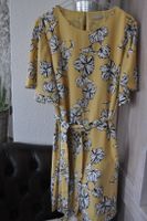 H&M Sommerkleid Blumen Gelb XXXL  50 Berlin - Spandau Vorschau