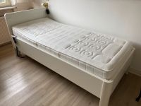 Weißes Bett, elektrischer Lattenrost. 90x200 inkl Matratze Dortmund - Holzen Vorschau