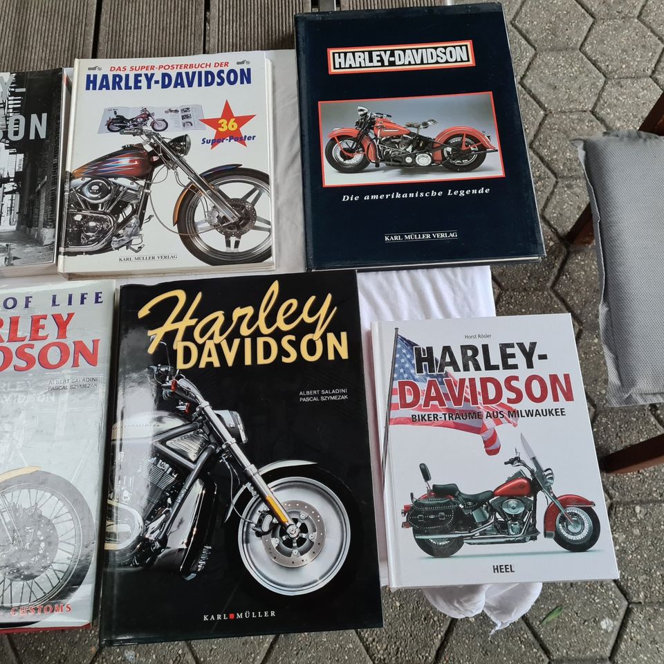 Harley Davidson Bücher in Grefrath