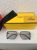 Fendi, Sonnenbrille, modische Brille mit Metallrahmen, graue Gläs Hessen - Wächtersbach Vorschau