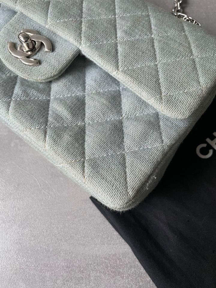 Chanel Small Double Flap Bag Tasche Handtasche grau in Berlin