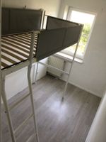 IKEA Vitval Hochbettgestell weiß/hellgrau 90X200cm Frankfurt am Main - Riederwald Vorschau