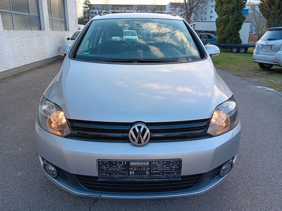Volkswagen Golf Plus VI Trendline*TÜV*ALU*EURO 5*SAUBER* in Waldkraiburg