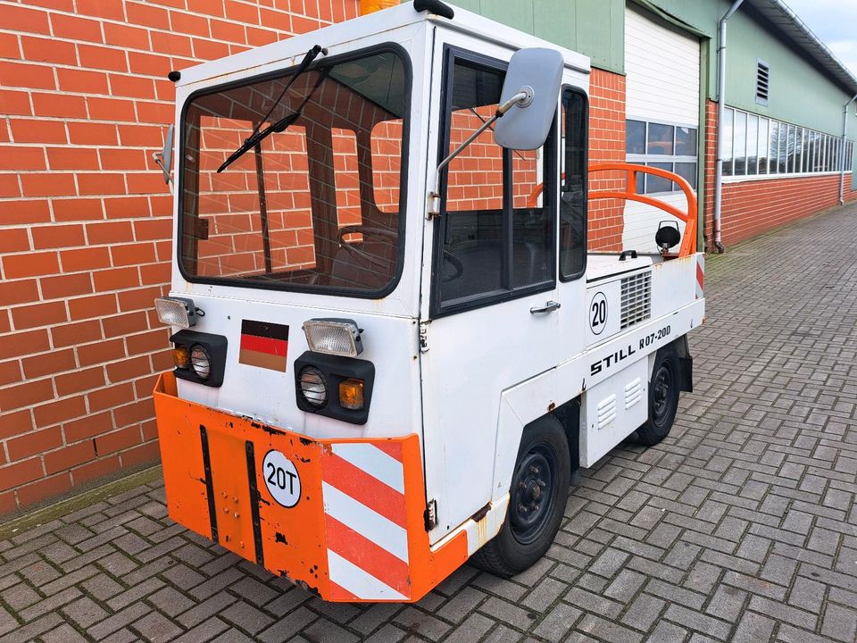 Flugzeugschlepper Still DFZ15 R07-20 Schlepper Oldtimer Bundesweh in Stuhr