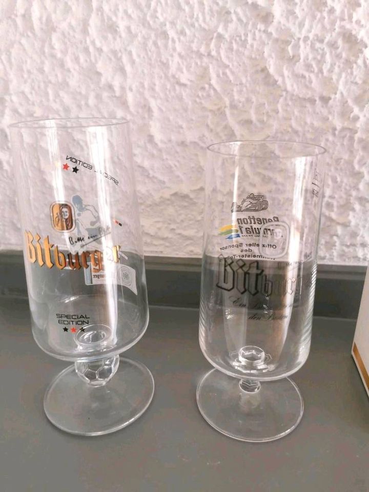 Bitburger Gläser mit Sammelsurium in Wallerfangen