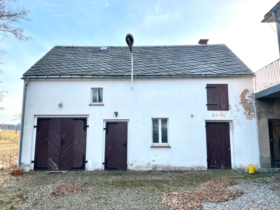 Baugenehmigung für Umbau zum Mehrfamilienhaus mit vier Einheiten, zwei Garagen und Dachterrasse! in Pulsnitz