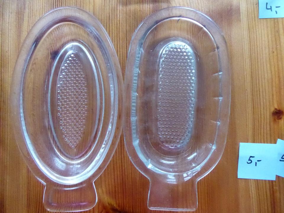 alte nostalgiche Küchenhelfer aus Glas Meßbecher Reibe Weck in Herbsleben