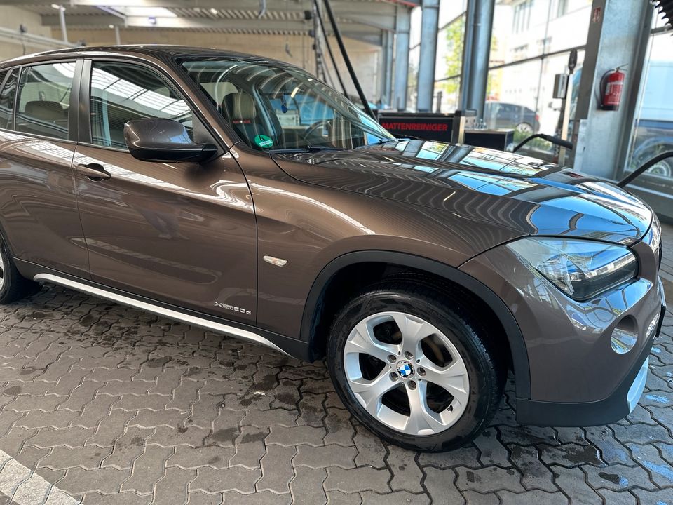 BMW X1 - xDrive20d - 4x4 in Hildesheim