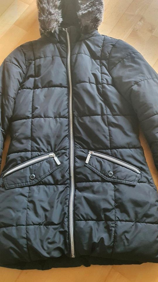 S, Oliver  Mädchen Winterjacke, schwarz, 152 in Buchloe