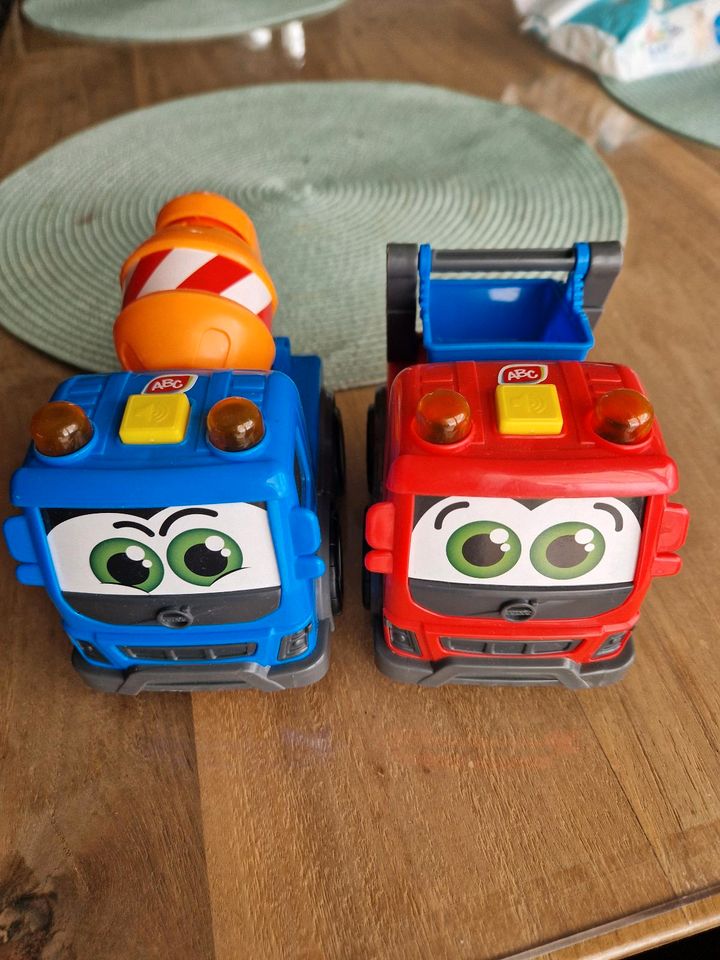 2 Spielzeugautos in Wassenberg