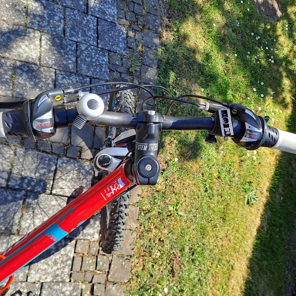 Haibike Mountainbike in rot 24 Zoll u. 21 Gänge in Naumburg 