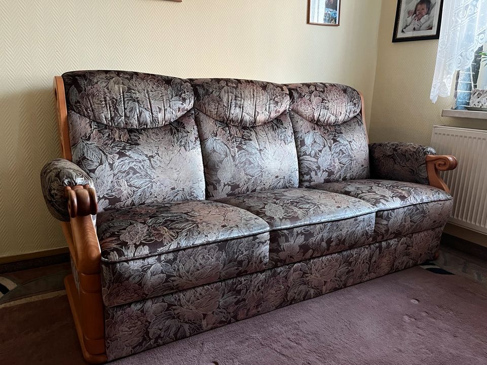 Retro Sofa mit Schlaffunktion in Limbach-Oberfrohna