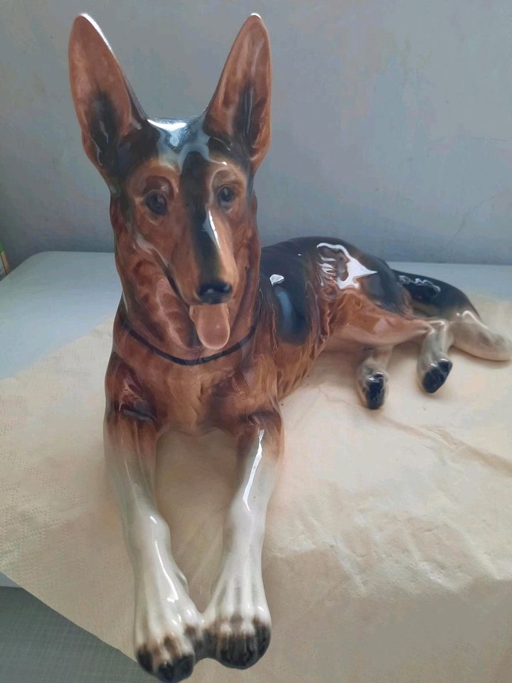 Schäferhund Figur in Siegen