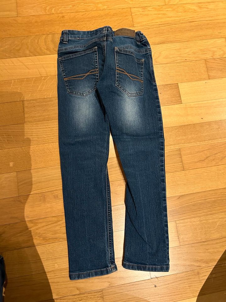 Paket Marken-Jeans, Hosen Junge, 134, 128, Esprit, H&M, S.Olivier in Erfurt