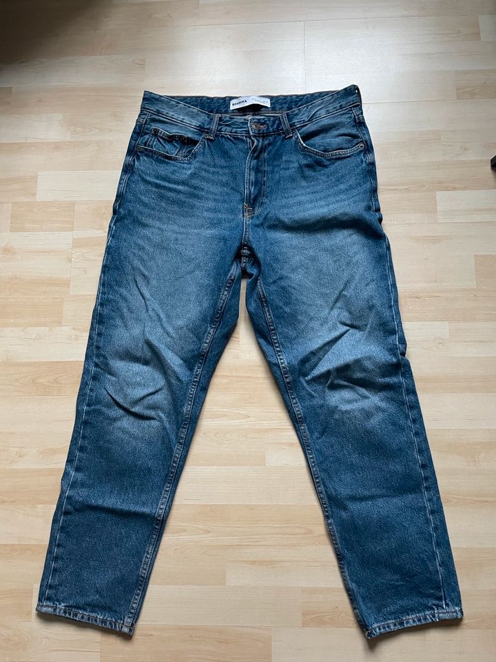 Bershka Jeans in 42 in Bad Berleburg