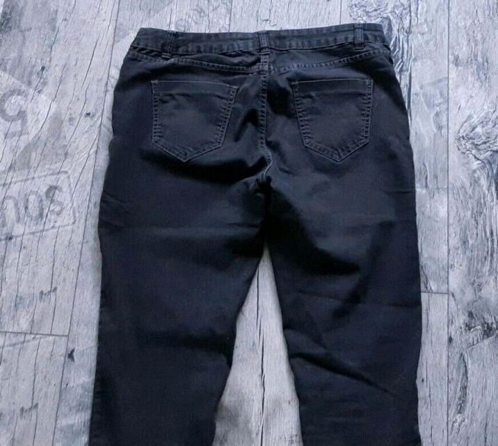 Multiblu Damen Jeans Gr. 40 in St Gangloff