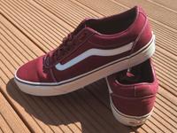 Vans bordeaux Grüße. 45 Brandenburg - Finsterwalde Vorschau