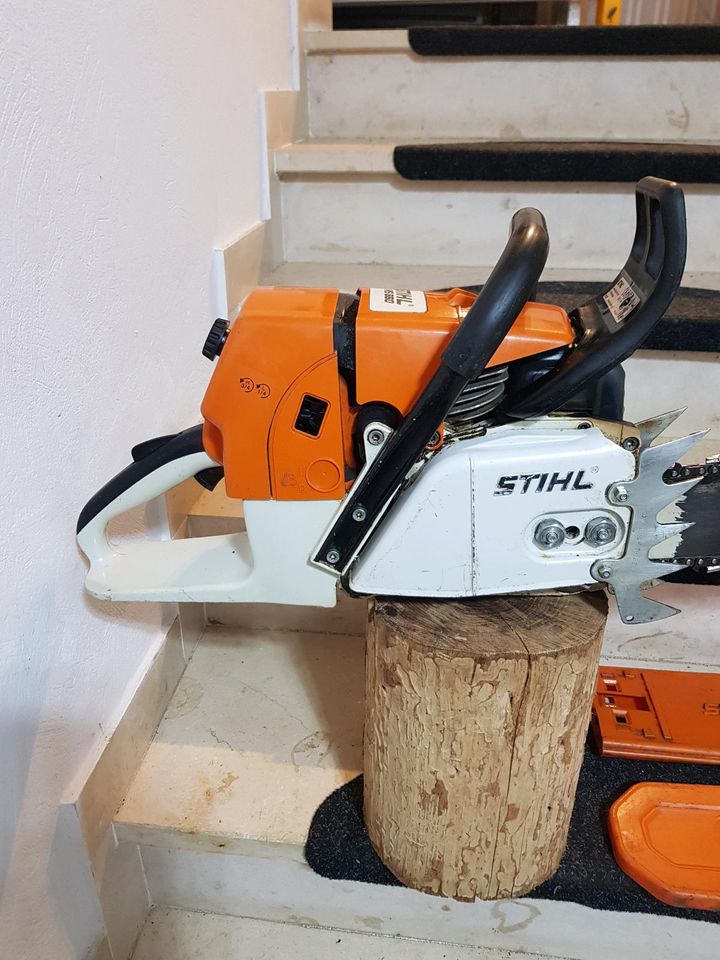 Stihl MS 660 Kettensäge Benzin Motorsäge Säge TOP in Emmerzhausen