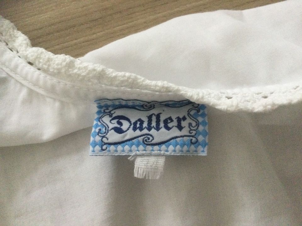 Weiße Dirndl-Bluse Gr. 34 Firma Daller in Oberhausen a.d. Donau