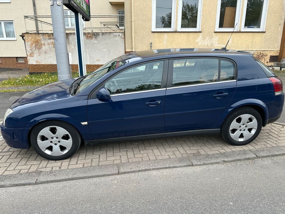 Opel Signum 1.9 CDTI 150ps 2004bj in Kassel