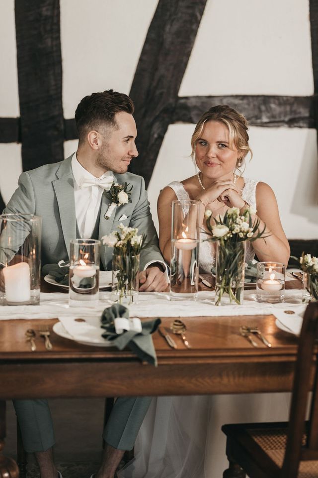 Zylindervasen mieten Hochzeit Geburtstag Tischdekoration in Bad Driburg