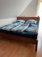 Doppelbett braun-weiß, Nachtschränkchen auf Wunsch Nordrhein-Westfalen - Königswinter Vorschau