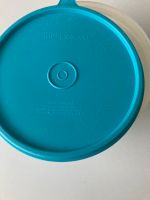 Original Tupperware   600 ml mit Deckel blau Bayern - Eichenau Vorschau