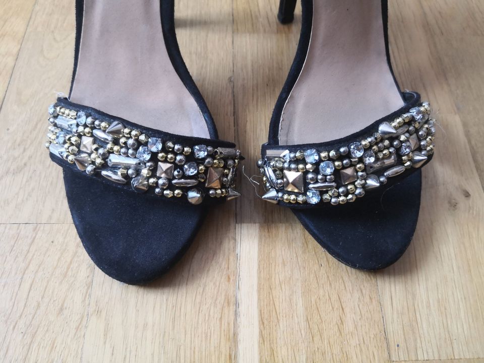 High Heels Absatzschuhe schwarz studs gold Strass Glitzer 39 in Erfurt