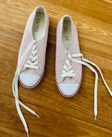 Ralph Lauren Sneaker Größe 40 (fällt wie 38 aus) Schwachhausen - Neu Schwachhausen Vorschau