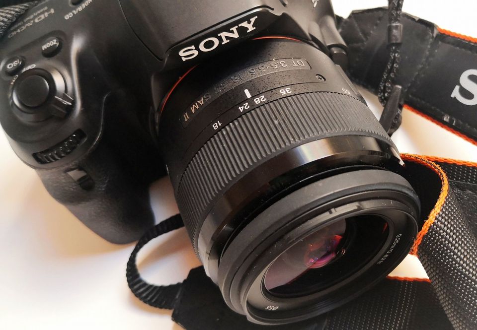 Sony SLT-A58 Spiegelreflexkamera Kit+Objektiv TOP Zustand in Unterschleißheim