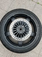 Harley Davidson Rad 18/3.50 Vorne mit 130/70 B18 neu Reifen Nordrhein-Westfalen - Minden Vorschau