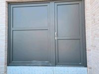 Garagentor mit Tür zu verkaufen 2,50 x 2,50 cm Niedersachsen - Winsen (Luhe) Vorschau